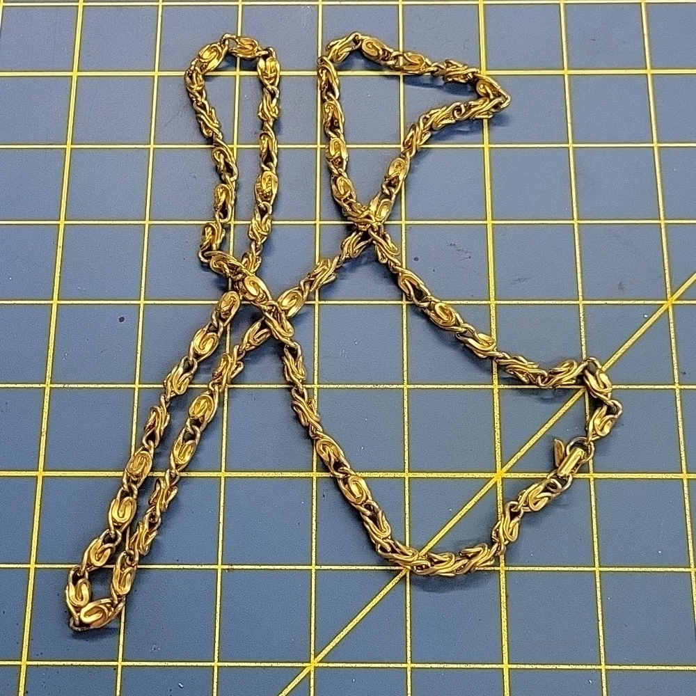 Direction One Vintage Gold Tone 36" Chain